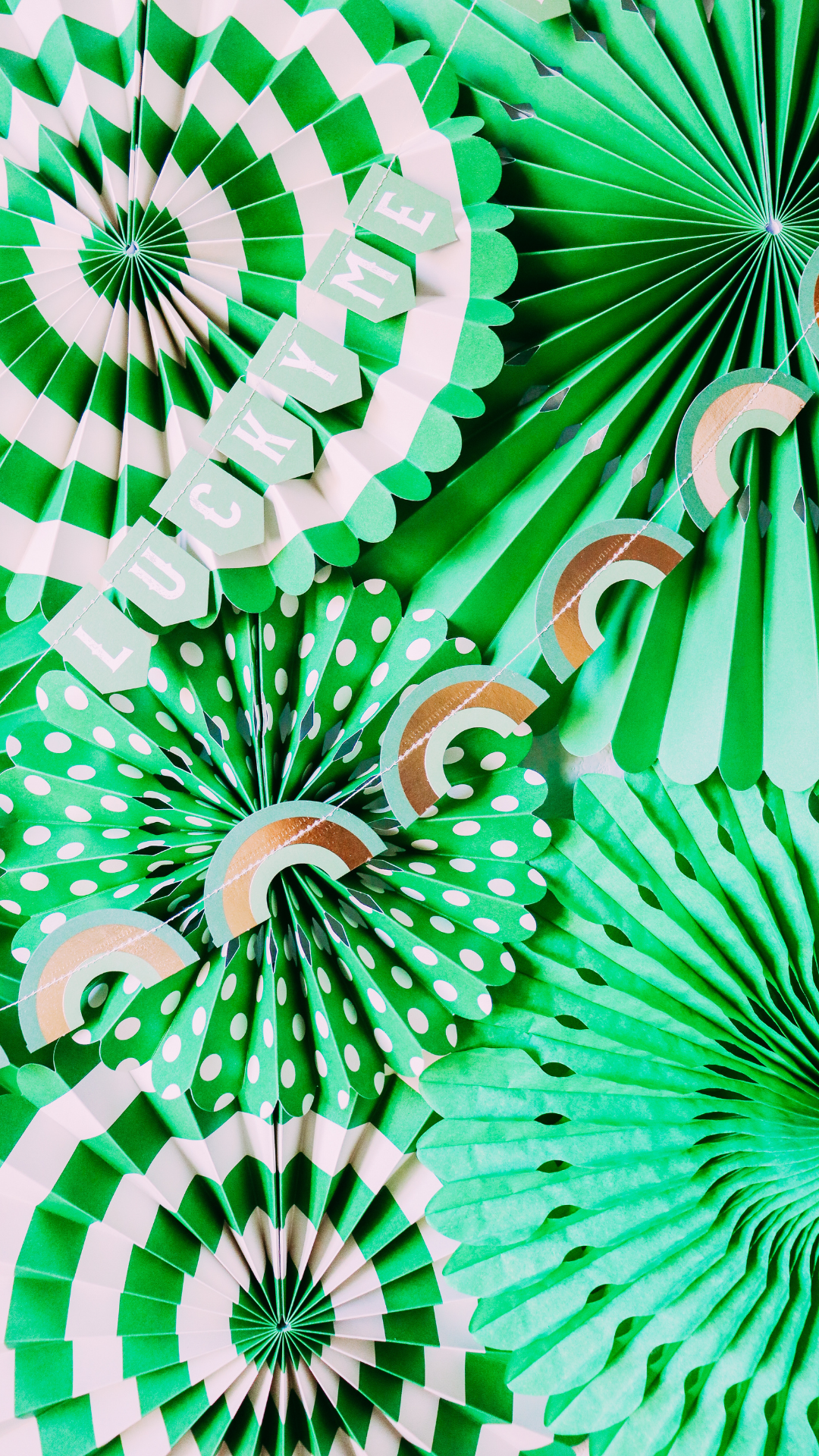 St. Patricks Day Table Scape 💚