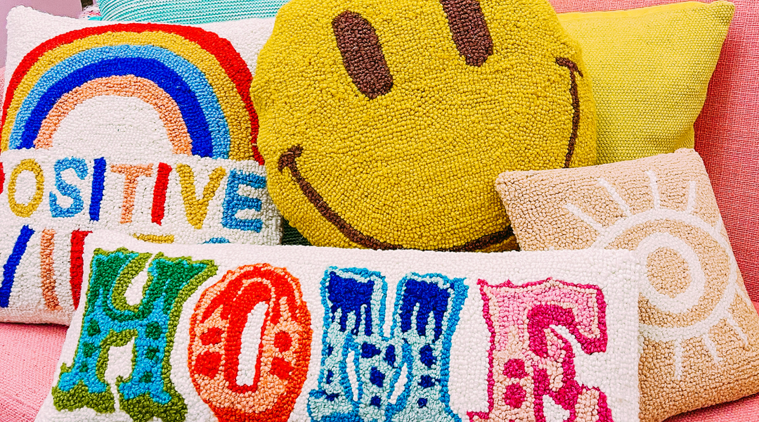 pillows, pillows & more pillows! 🤩