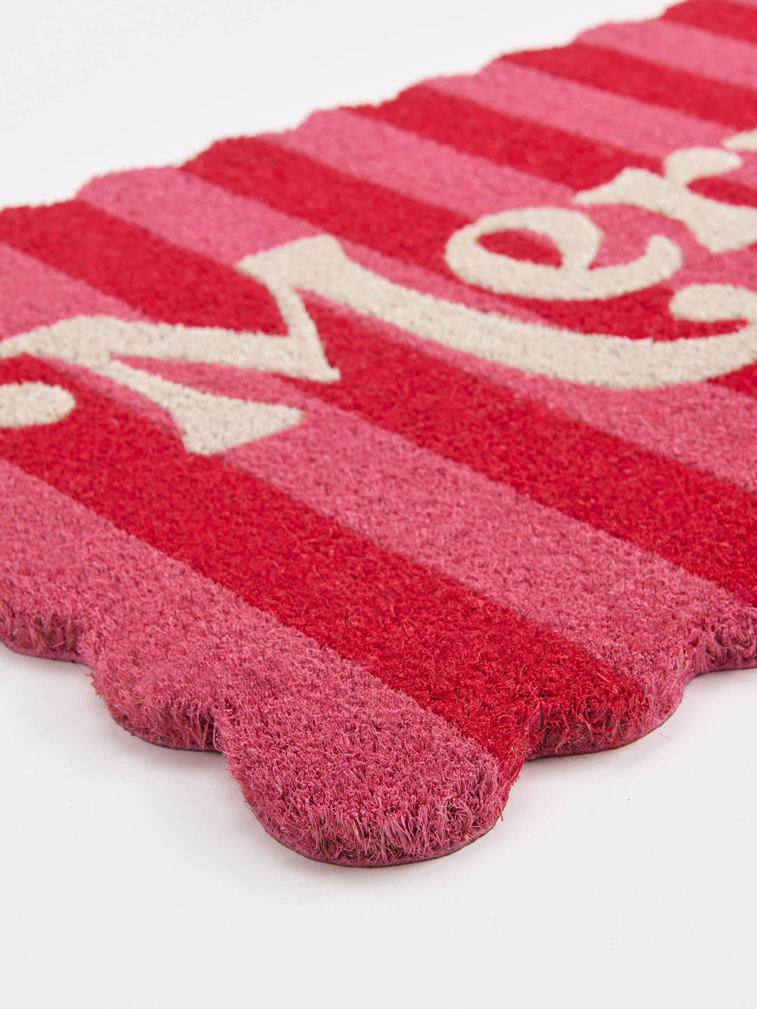 Merry Scalloped Doormat