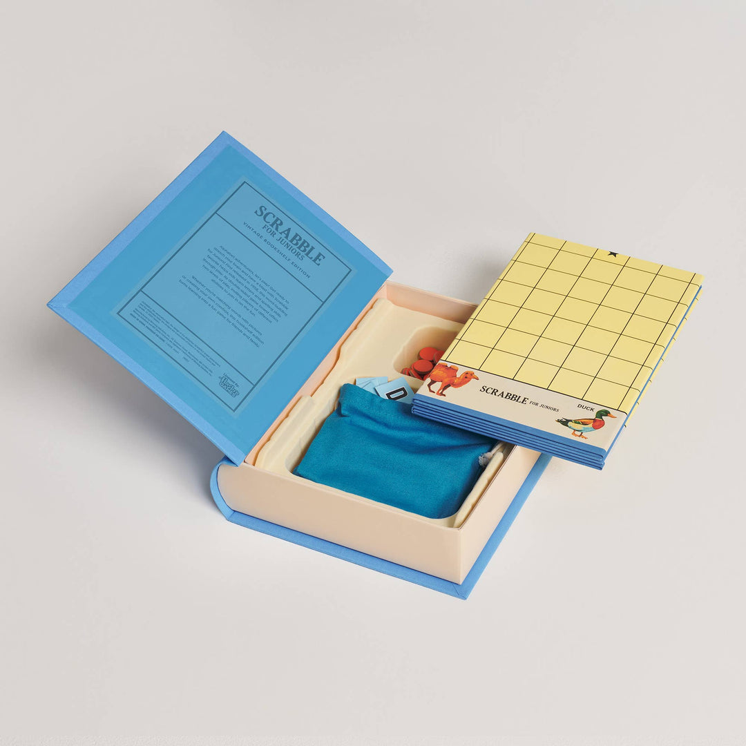 Scrabble Vintage Bookshelf Edition