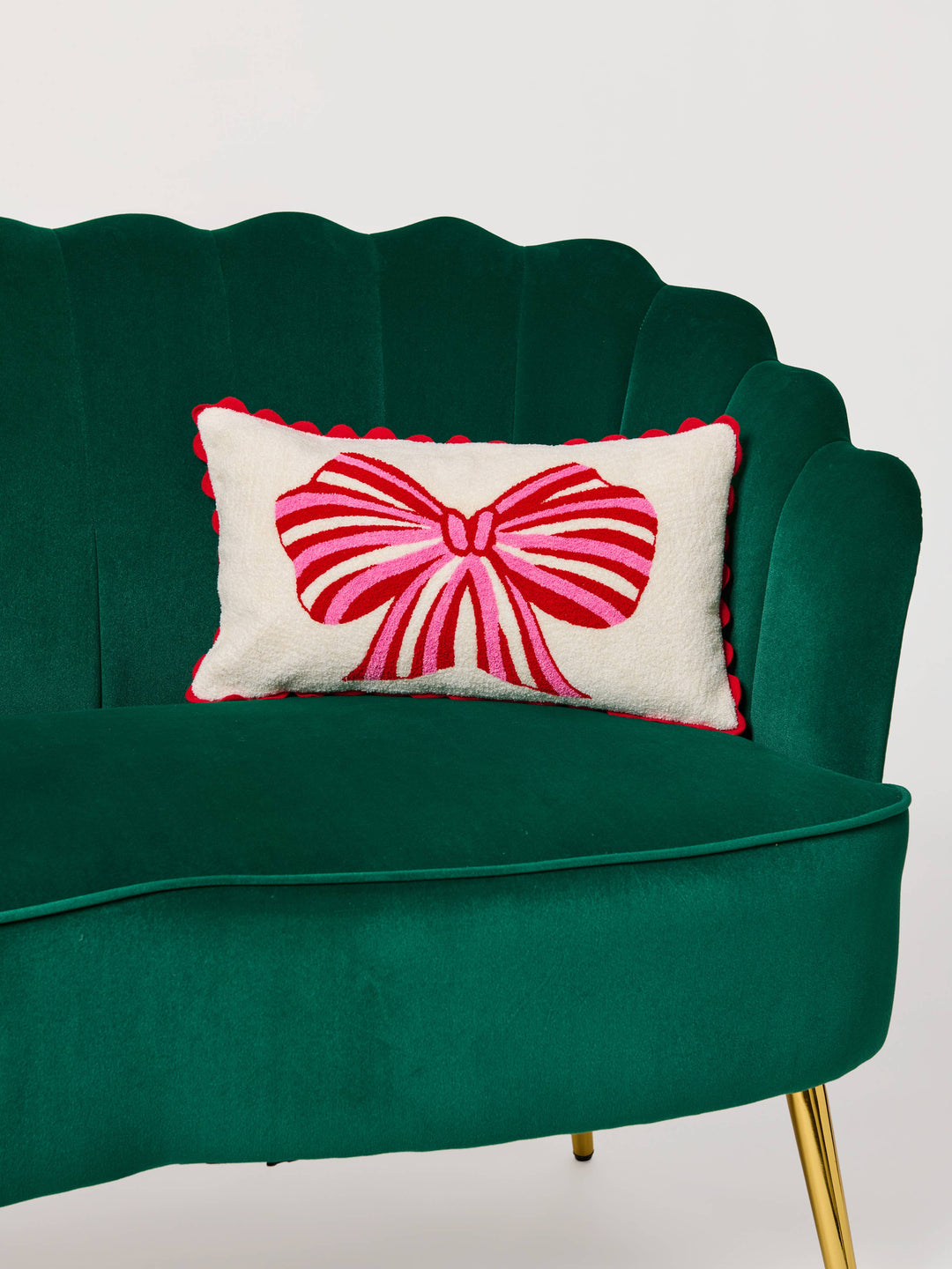 Bow Pillow