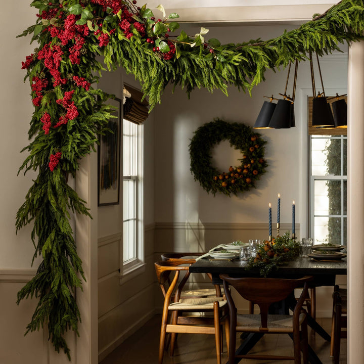 Deluxe Norfolk Pine Garland