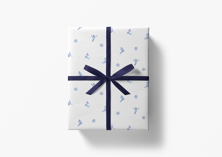 Après Ski White and Blue Gift Wrap