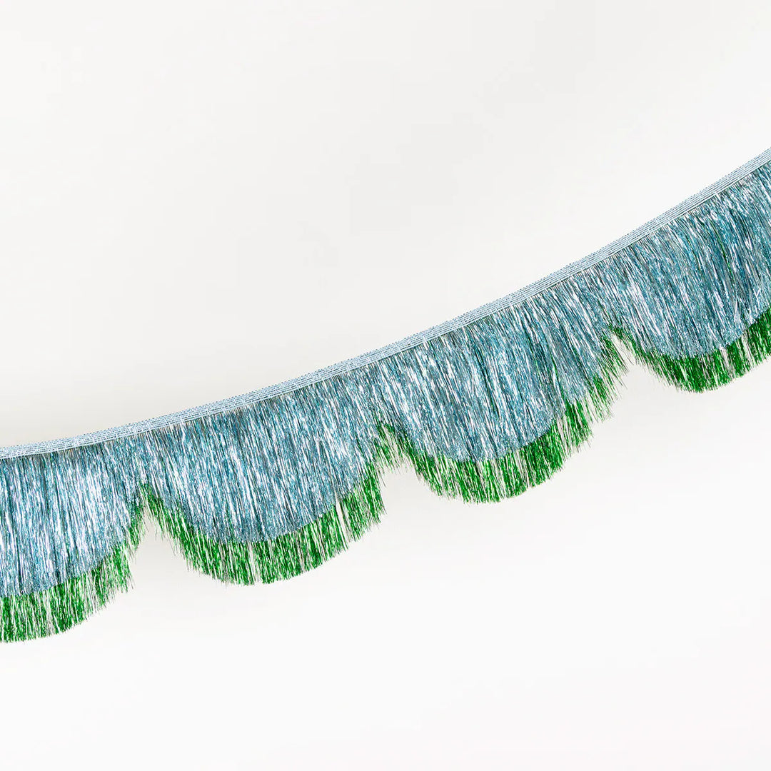 Blue Tinsel Scallop Garland