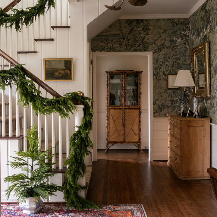 Deluxe Norfolk Pine Garland