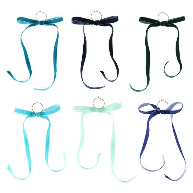 Velvet Bow Wine Charm