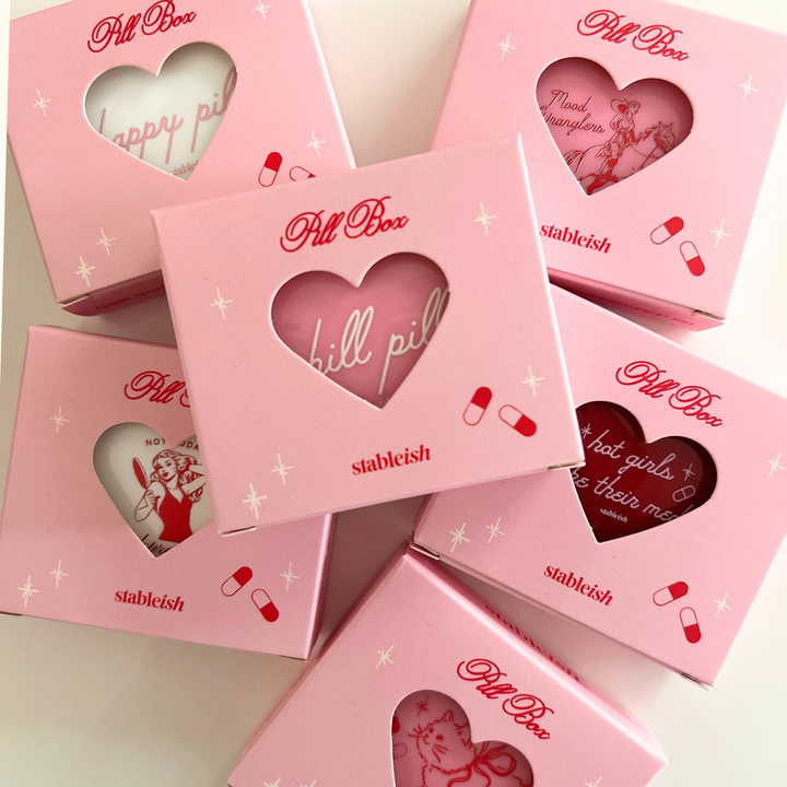 Hot Girls Take Their Meds Heart Case