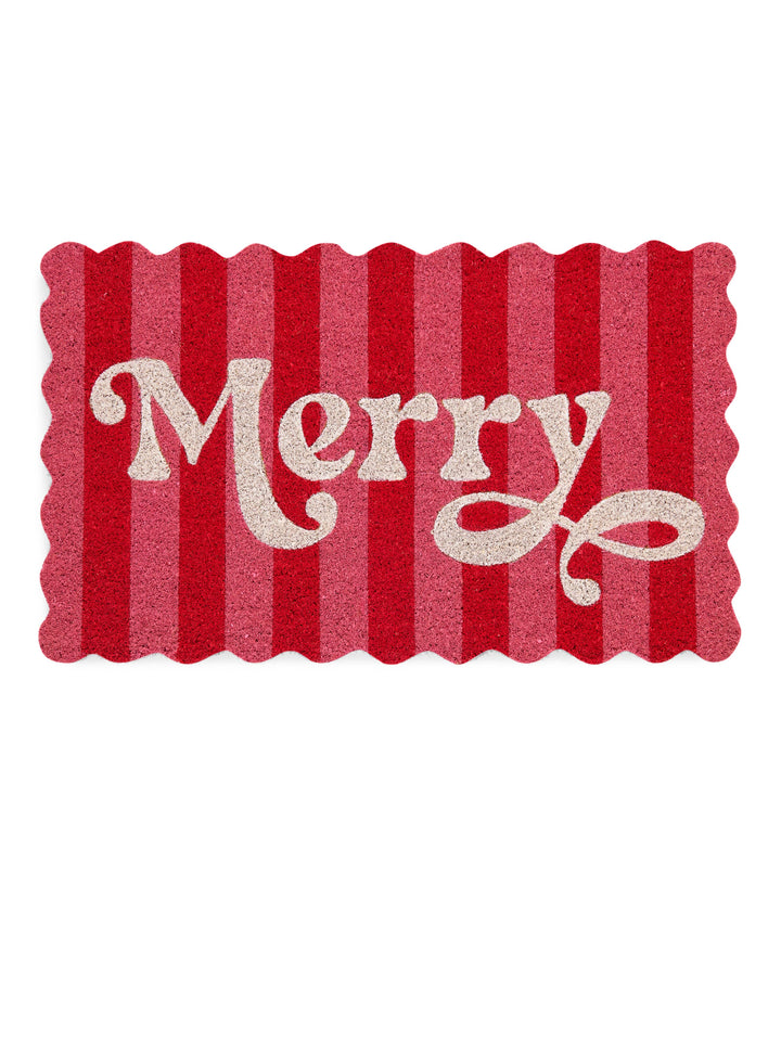 Merry Scalloped Doormat