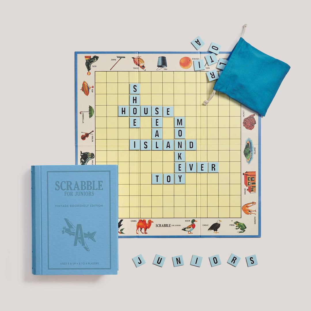 Scrabble Vintage Bookshelf Edition