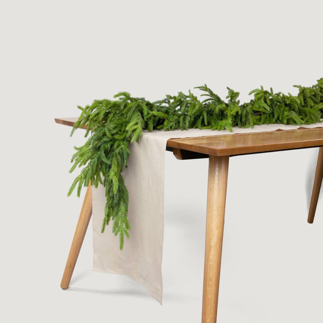 Deluxe Norfolk Pine Garland