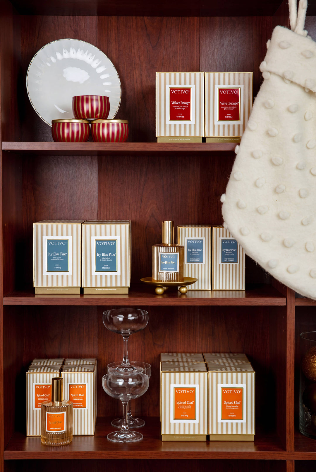 Velvet Rouge Holiday Candle