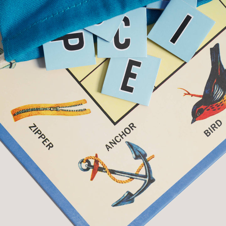 Scrabble Vintage Bookshelf Edition