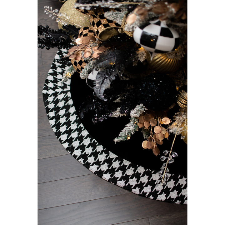 Black & White Tree Skirt