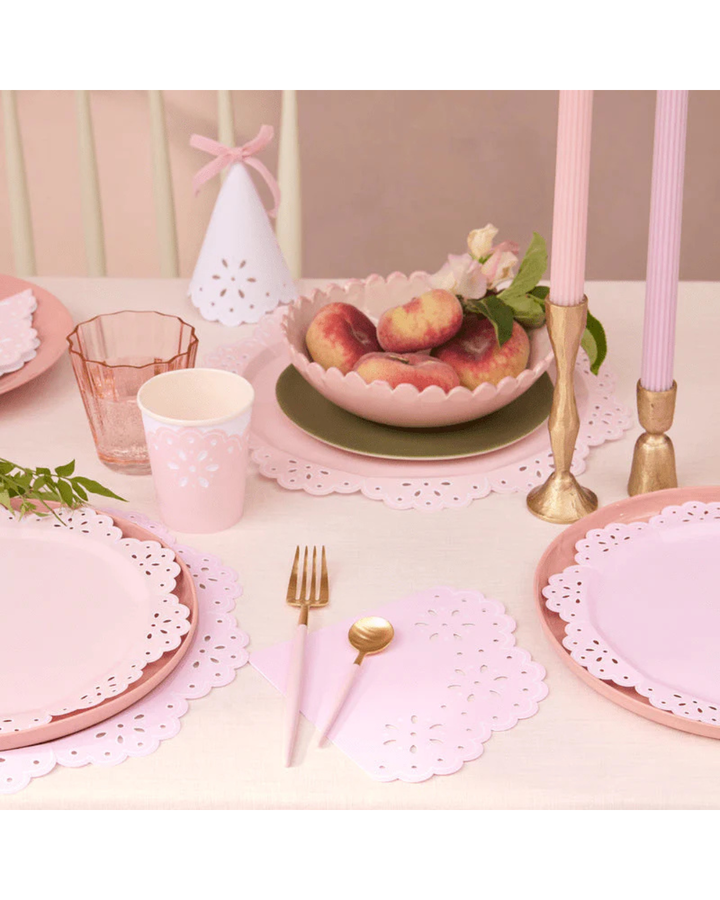 Broderie Anglaise Lace Multi Dinner Plates