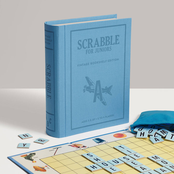 Scrabble Vintage Bookshelf Edition