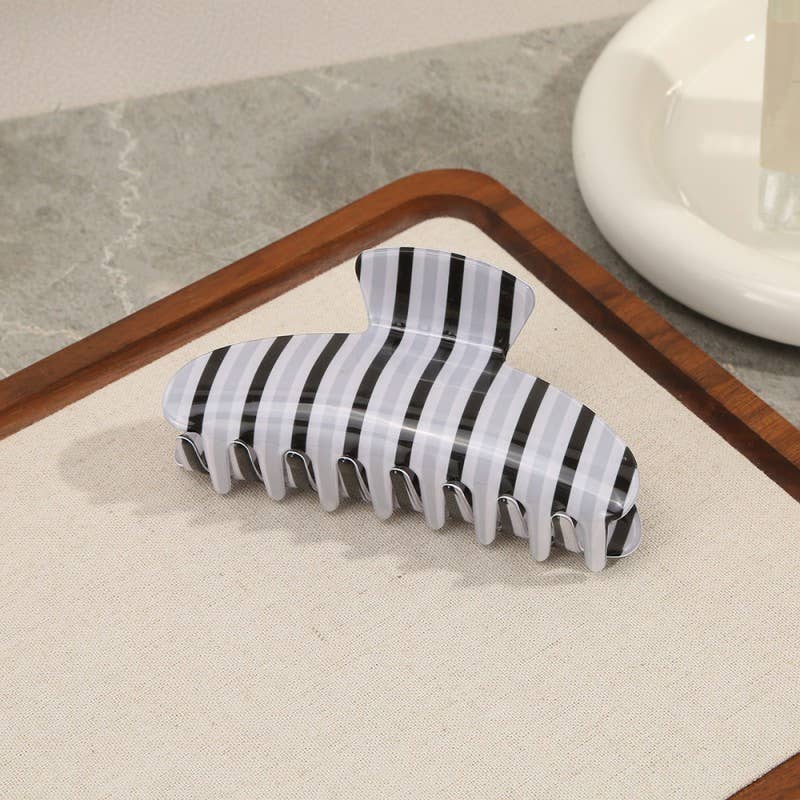 Pink Striped Clip