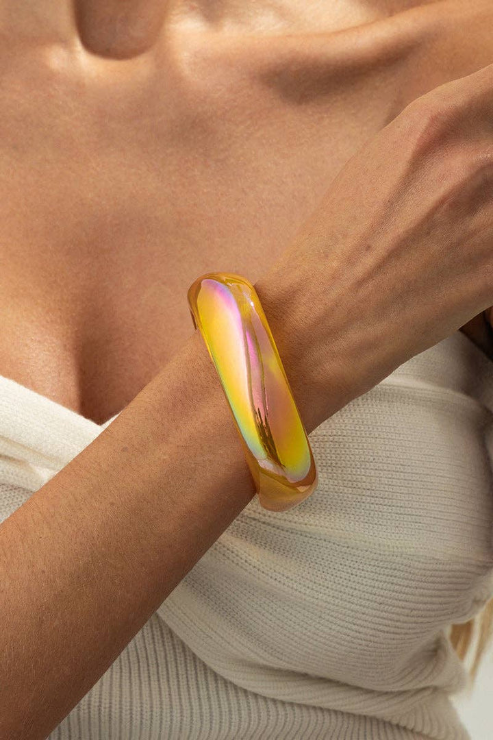 Iridescent Bracelet: White