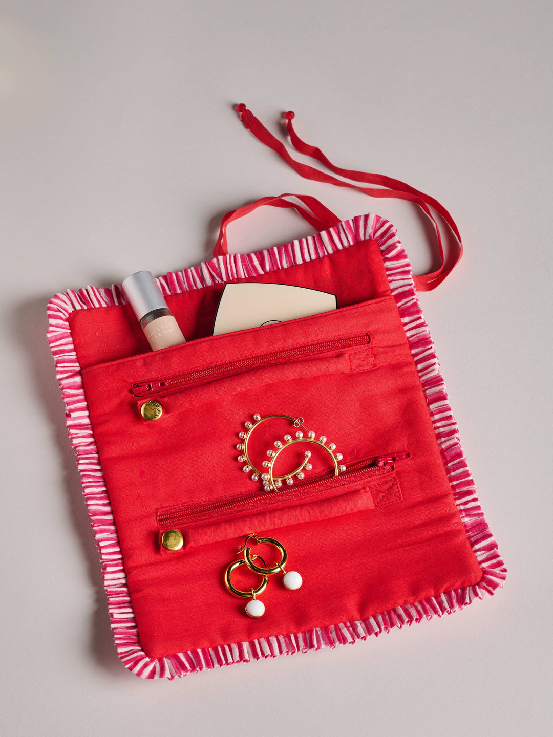 Red Elle Jewelry Roll
