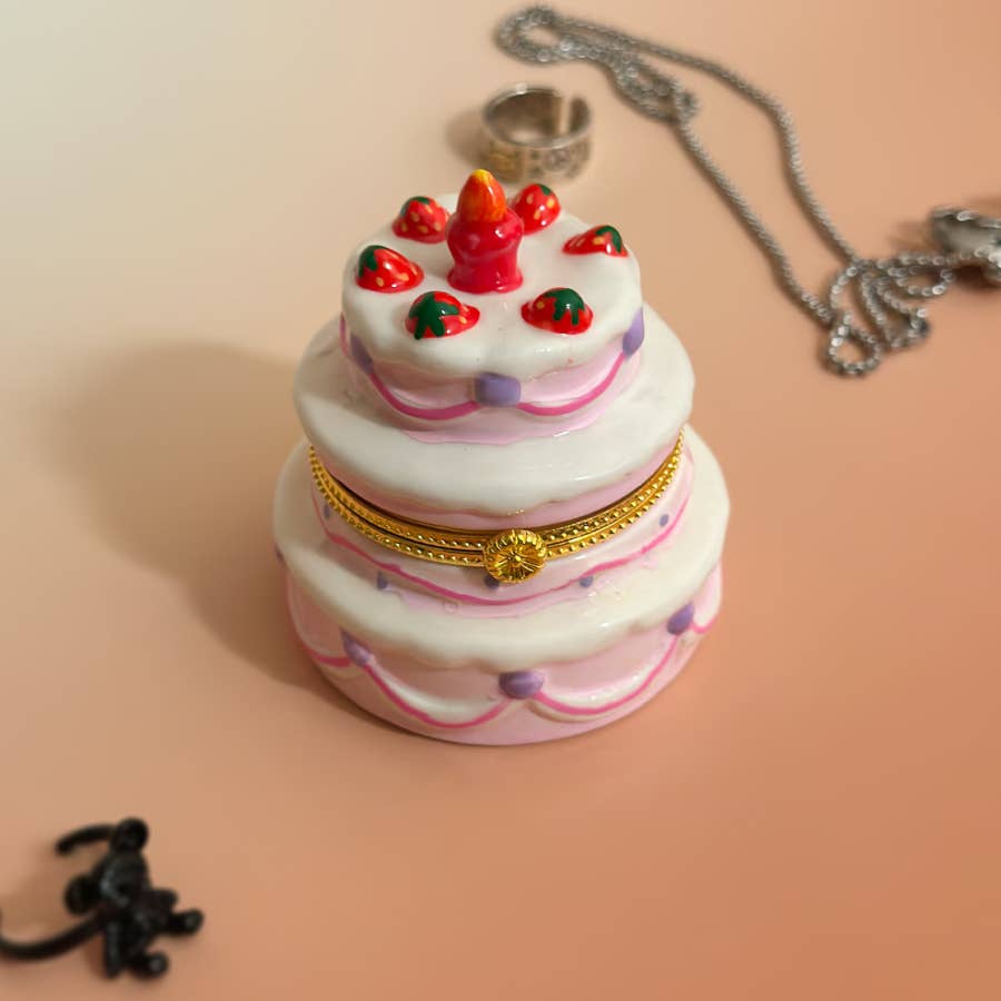 Strawberry Cake Trinket Box