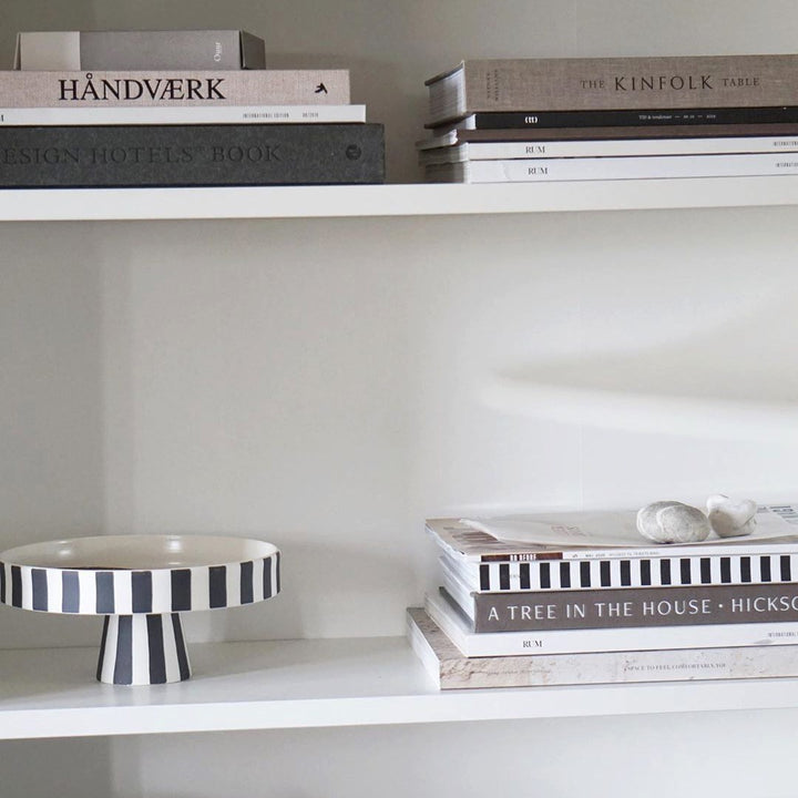 Black / White Toppu Tray