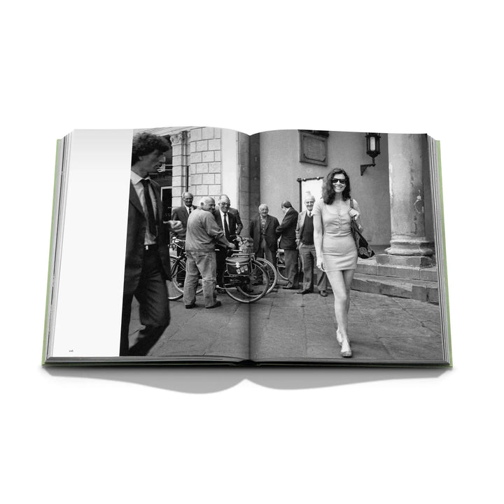 Tuscany Marvel Book